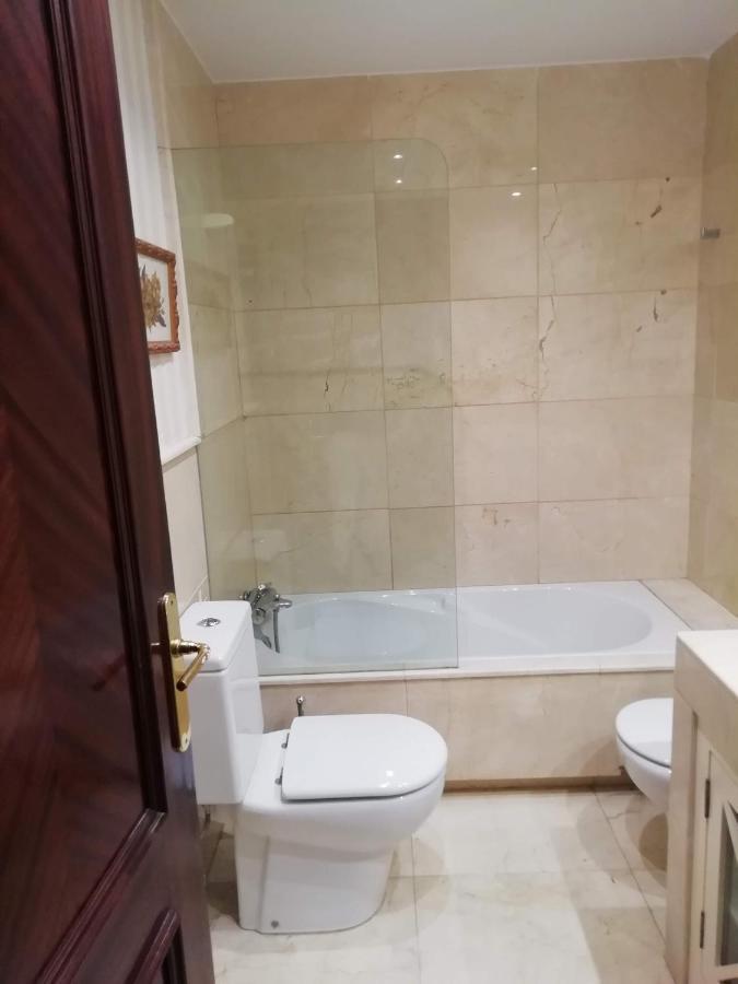 Estupenda Con Piscina 5 Minutos Centro Prohibido Fiestas Villa *