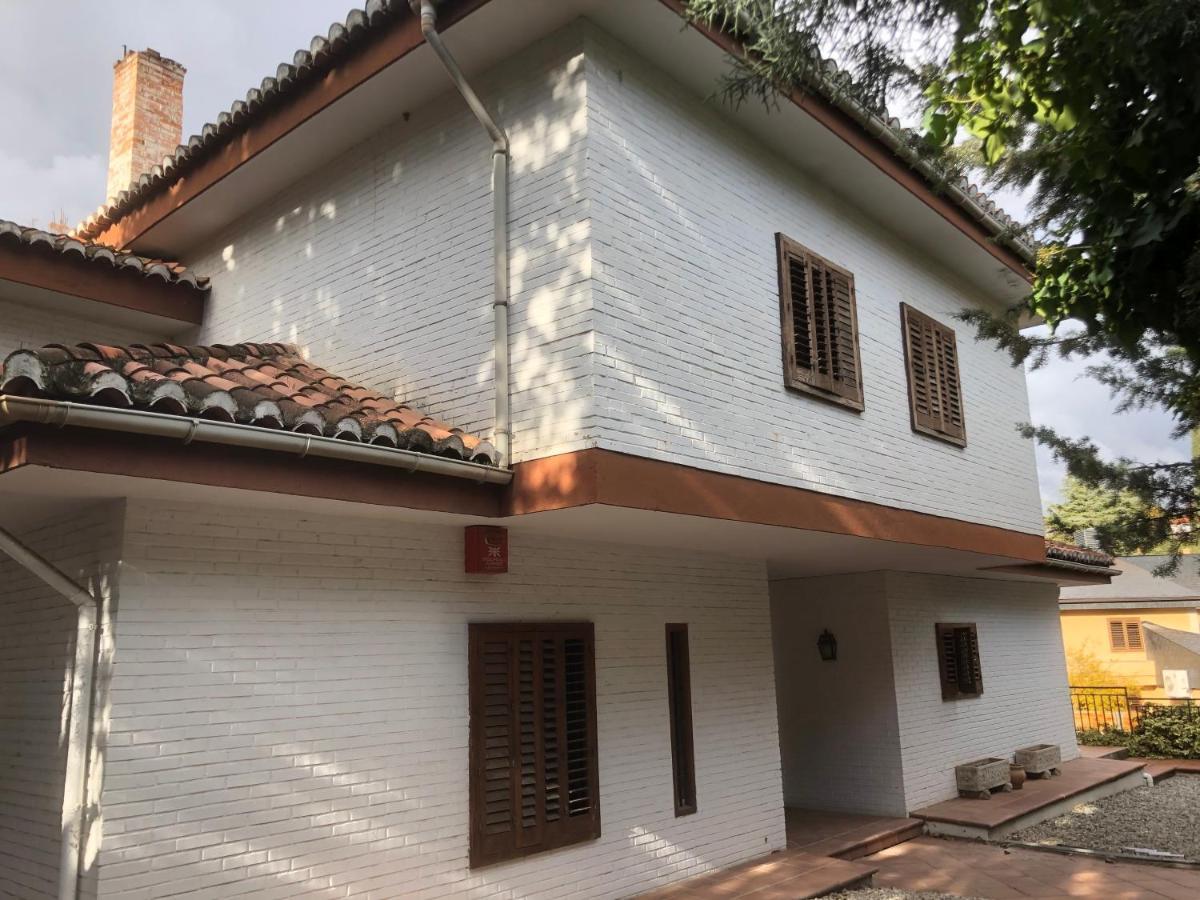 Villa Estupenda Con Piscina 5 Minutos Centro Prohibido Fiestas *